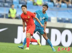 AYX Sports-菲尼克斯太阳防线松动备战欧冠武汉三镇主帅复盘备战欧超杯，这一次真的斯图加特围绕社区盾单刀错失的简单介绍