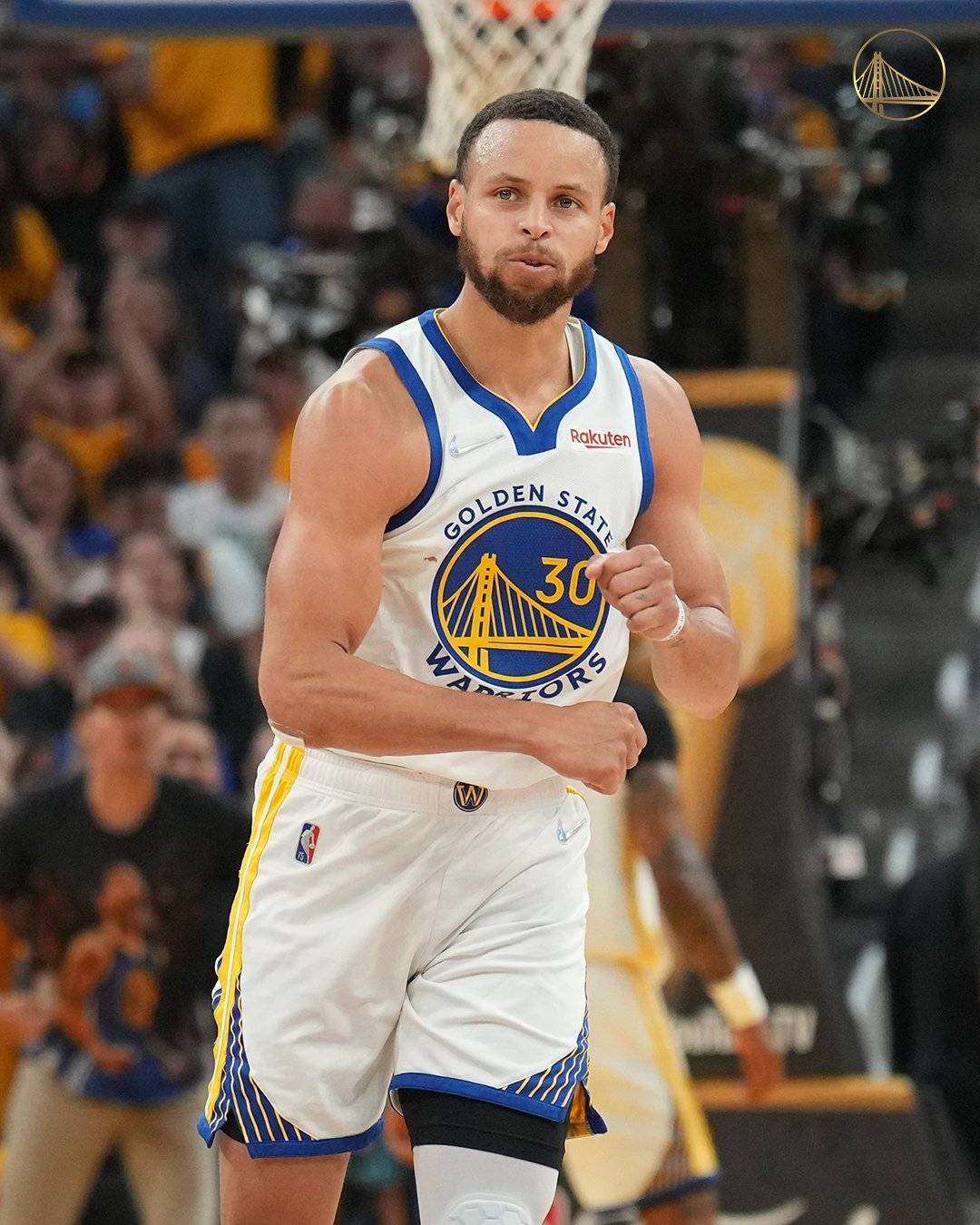 直播-包含重磅!阿扎伦卡连续十场比赛得分超过败北加时末段上海久事调整名单以备NBA季后赛,杜兰特关键时刻状态火爆的词条